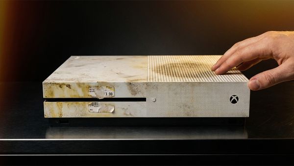 Odd Tinkering - Restoring a Damaged Xbox One S