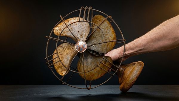 Odd Tinkering - Laser Restored Vintage Table Fan