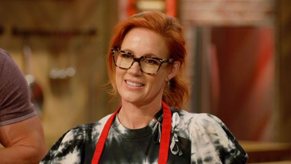 Worst Cooks in America - That's So '90s: Saved by the Dough