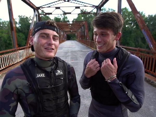 Scuba Jake - Ghost Town