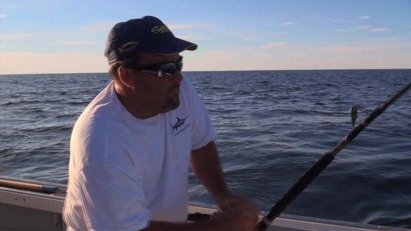 Inside Sportfishing - Pure Adrenalin on the Atlantic: Fighting a 900 Pounder in Nova Scotia