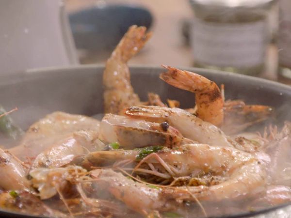 30 Minute Meals - Salt and Pepper Shrimp and 3-Cup Chicken with Rice