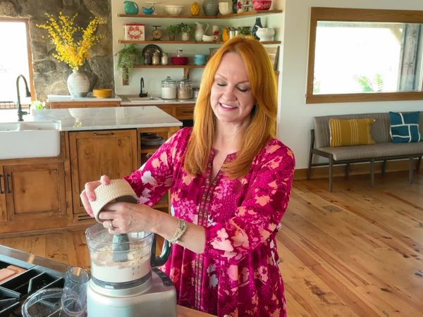 The Pioneer Woman - Leading Vegetables