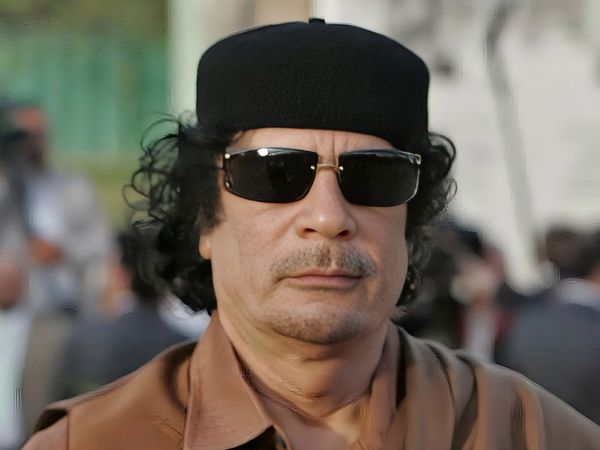 Secret Sex Lives Of Tyrants - Gaddafi