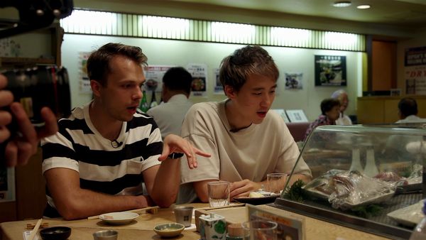 Worth It - $1 Sushi vs. $133 Sushi: Japan