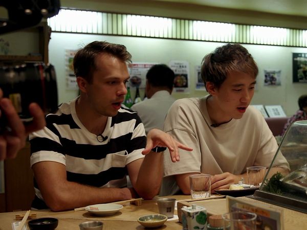 Worth It - $1 Sushi vs. $133 Sushi: Japan