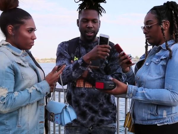 IKnowAyrel - Her Best Friend Is Her Boyfriend's Ex?