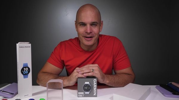 JerryRigEverything - Revealing the Truth Behind Apple's and Google's Biggest Products