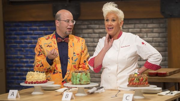 Worst Cooks in America - Piece of Cake