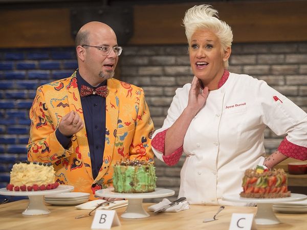 Worst Cooks in America - Piece of Cake