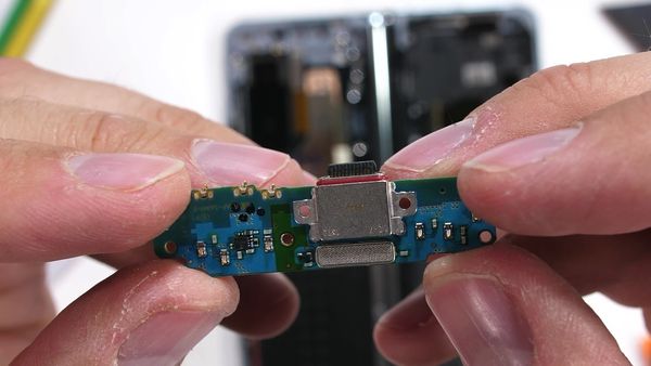 JerryRigEverything - The Ultimate Samsung Teardown