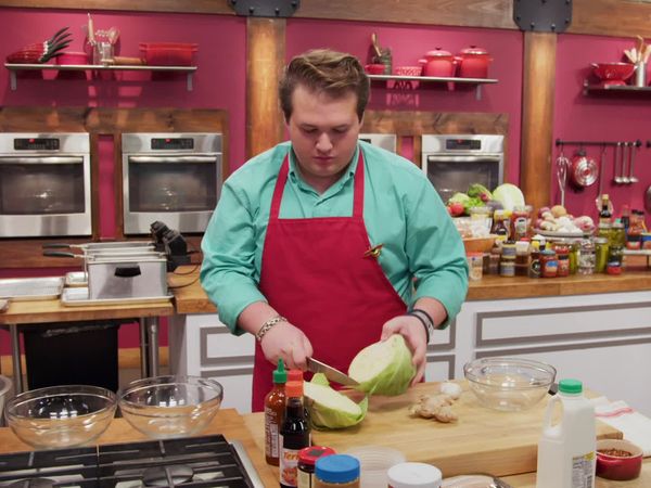 Worst Cooks in America - Between Two Buns