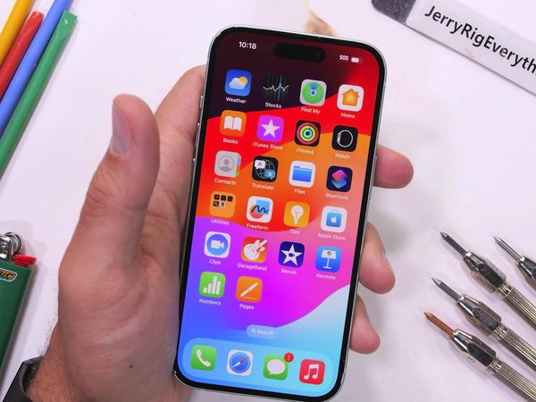 JerryRigEverything - OnePlus Beat Apple at Their Own Game