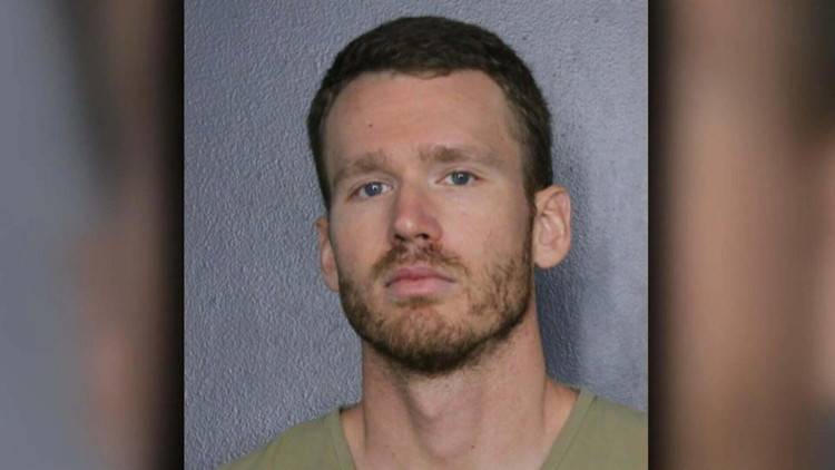 Watch CBS Mornings Cop accused of stealing dead man's identity - Paramount+