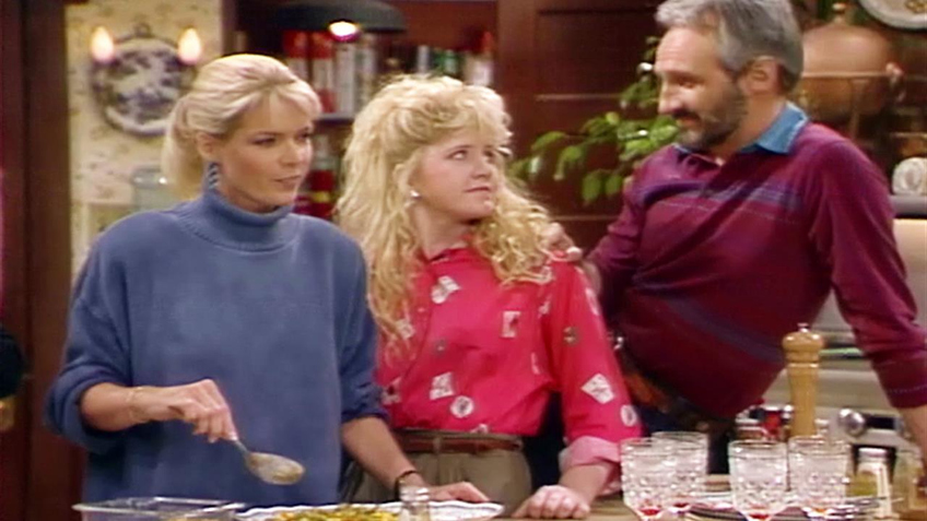 Watch Family Ties Season 6 Episode 9: The Way We Were - Full show on