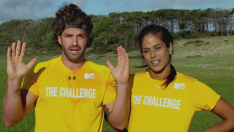 Watch The Challenge Season 25 Episode 10 Talk to the Hand Full show