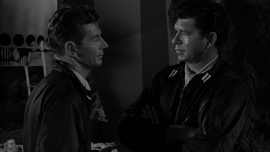 Watch The Twilight Zone Classic Season 3 Episode 28: The Twilight Zone ...