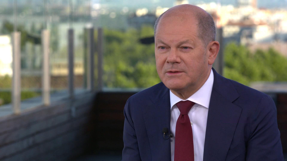 Watch CBS Mornings German chancellor on Russia Full show on CBS