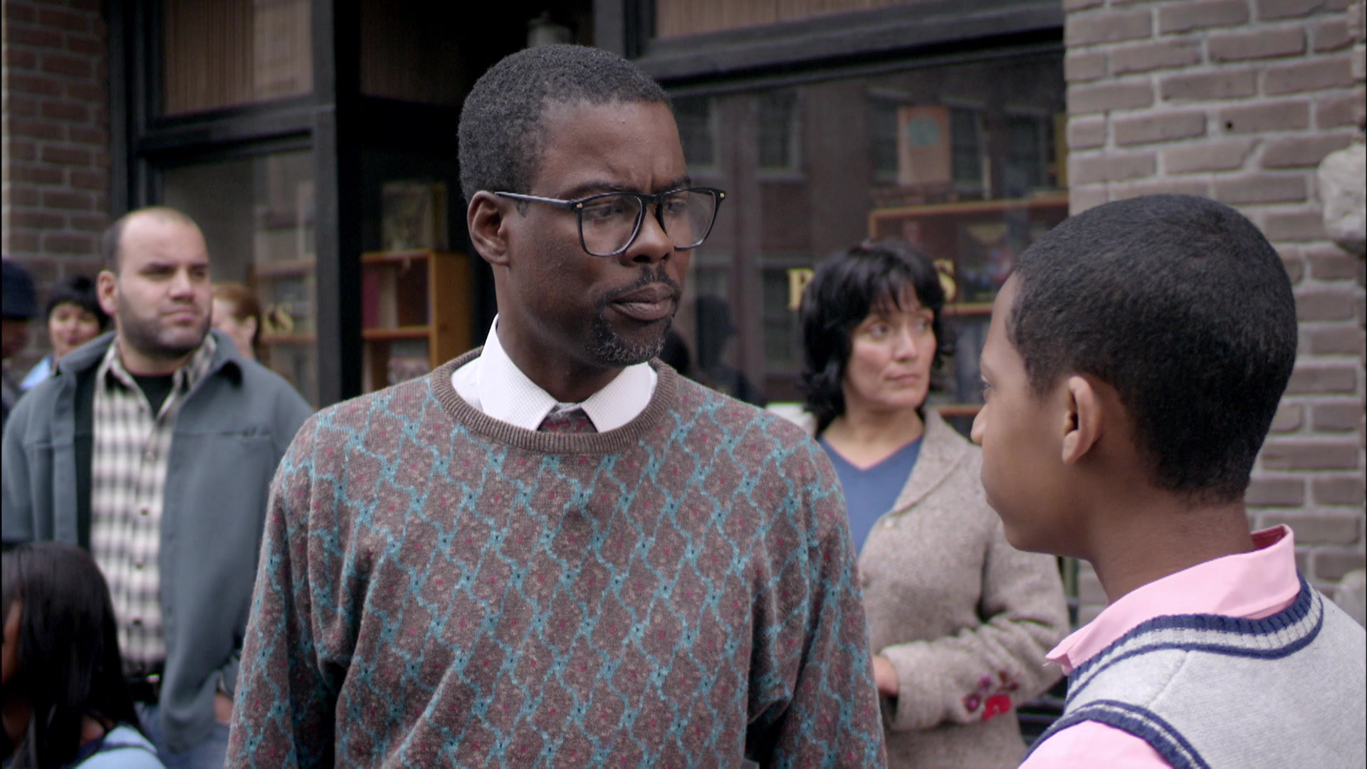 Watch Everybody Hates Chris Season 3 Episode 1 | Pluto TV